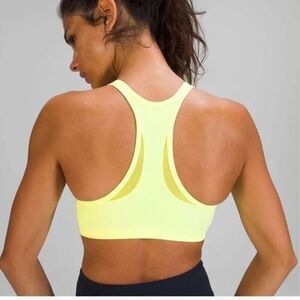 Lululemon ribbed mesh high neck bra medium support size 6 Highlight Yellow